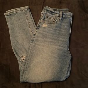 American Eagle Curvy Mom Jeans Stretch Distressed
